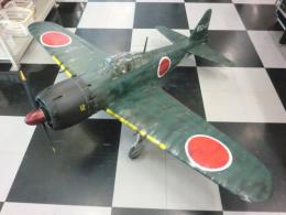 フェニックスモデル ゼロ戦　翼端灯・電動リトラクト付